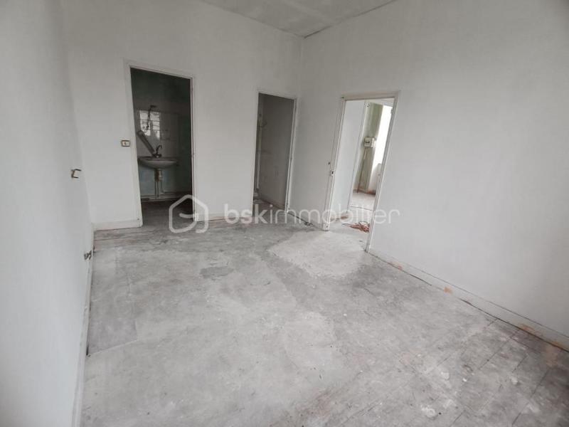 Maison - 500 m² - 23 pièces