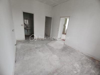 Maison - 500 m² - 23 pièces