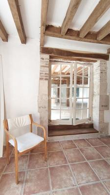 Propriété - 251 m² - 9 pièces