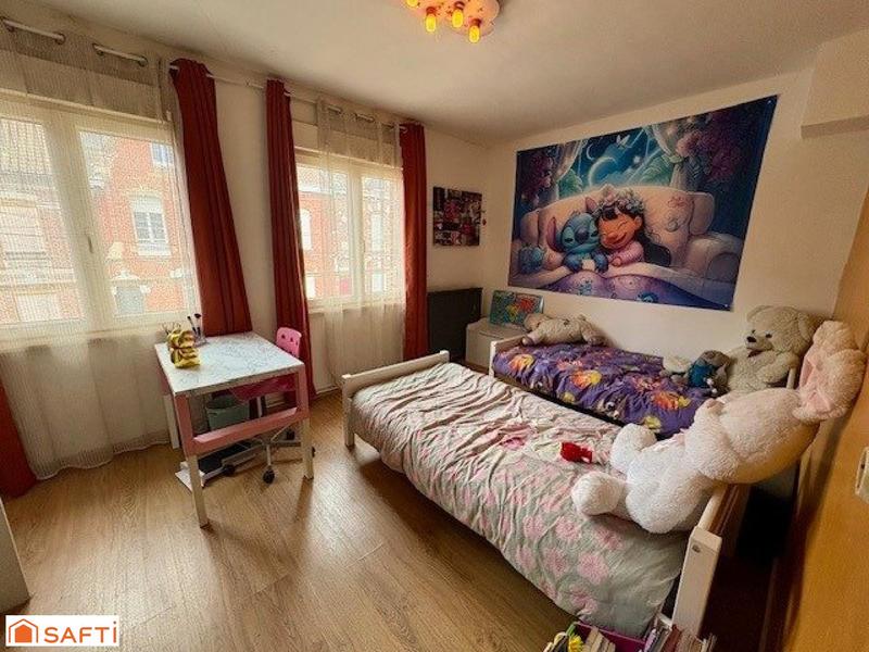 Maison - 102 m² - 7 pièces