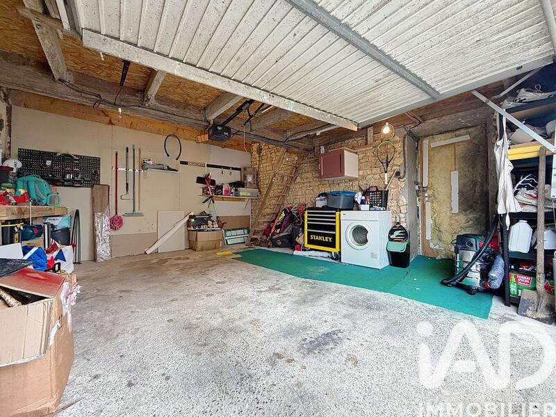 Maison - 90 m² - 3 pièces