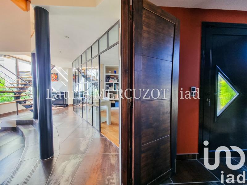 Maison de maîtres - 260 m² - 7 pièces