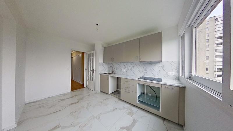 Appartement - 79 m² - 4 pièces