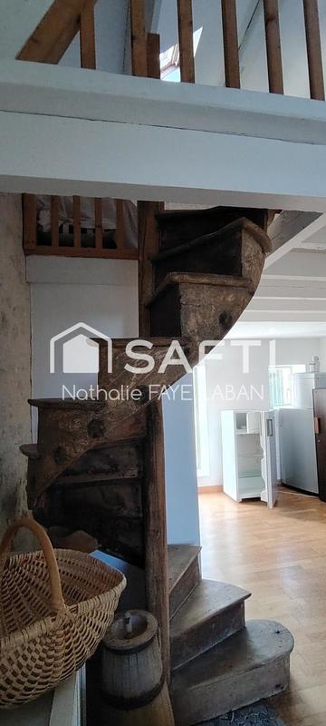 Maison de maîtres - 350 m² - 8 pièces