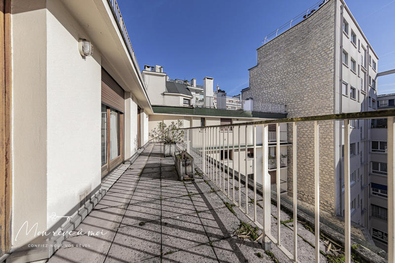 Appartement - 130 m² - 4 pièces