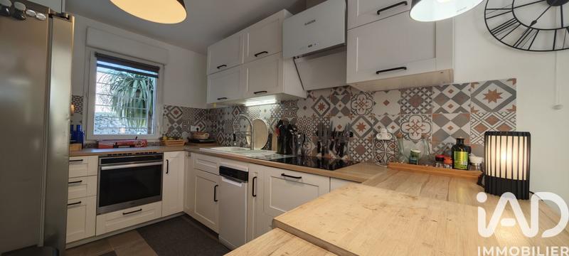 Maison - 80 m² - 4 pièces