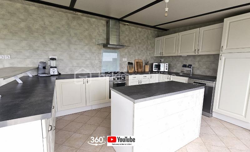 Maison traditionnelle - 101 m² - 4 pièces