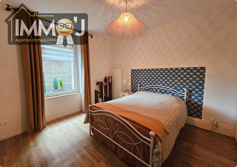 Appartement - 87 m² - 5 pièces