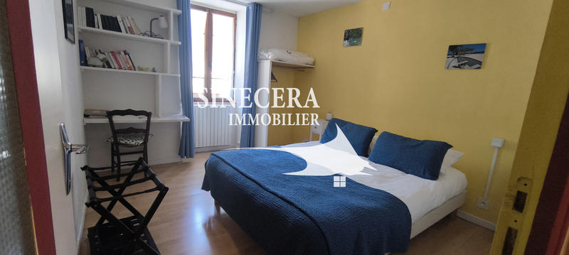 Maison de village - 350 m² - 17 pièces