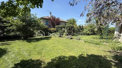 Maison - 81 m² - 4 pièces