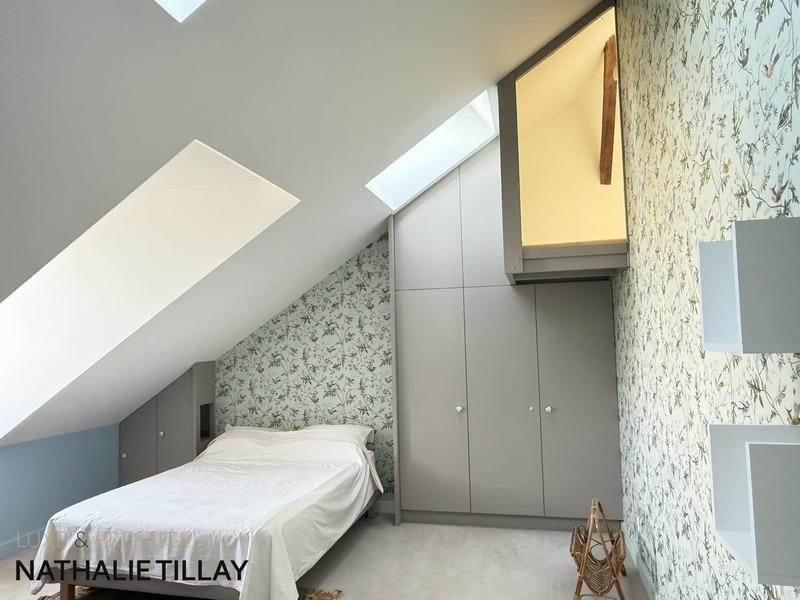 Maison bourgeoise - 220 m² - 9 pièces