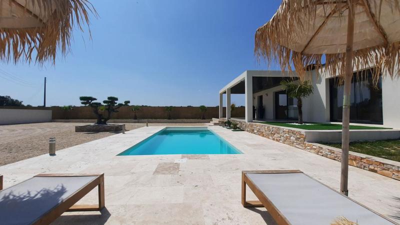 Maison - 110 m² - 4 pièces