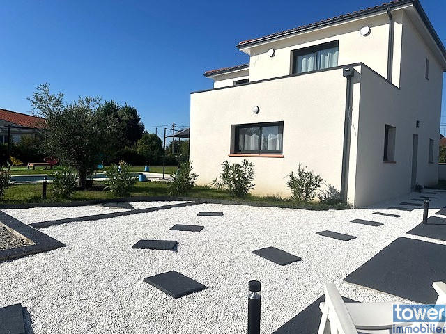 Maison - 144 m² - 5 pièces