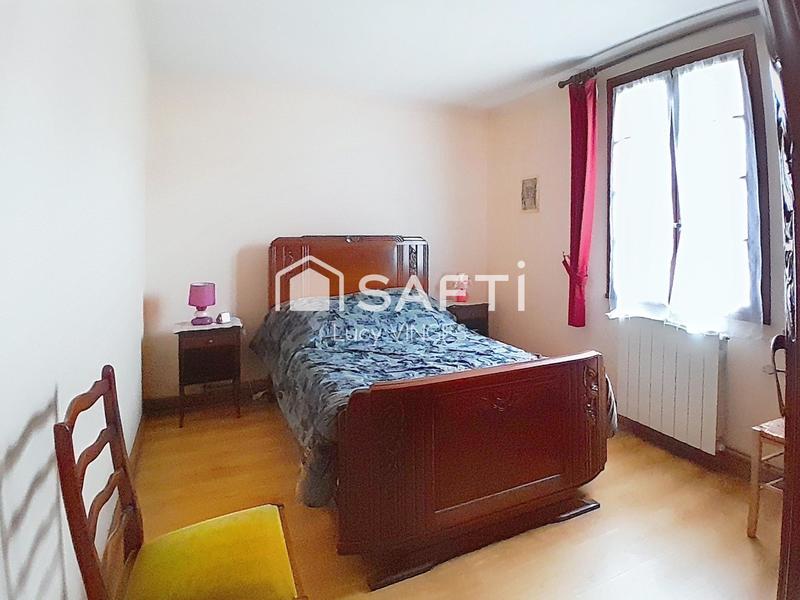 Maison de village - 125 m² - 6 pièces