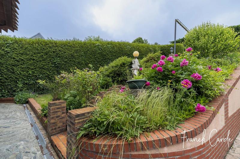 Maison - 170 m² - 7 pièces