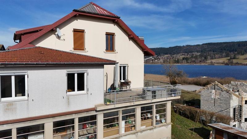 Appartement - 155 m² - 6 pièces