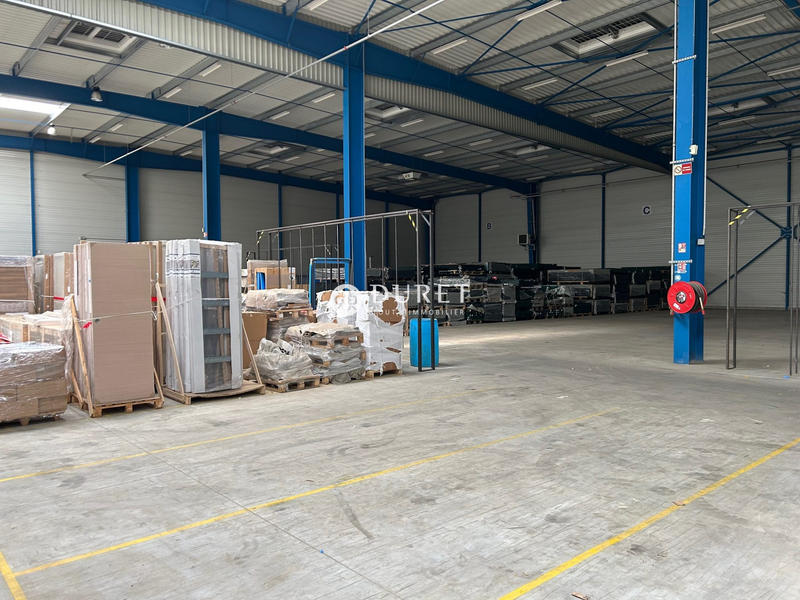 Local d'activités - 4 630 m²