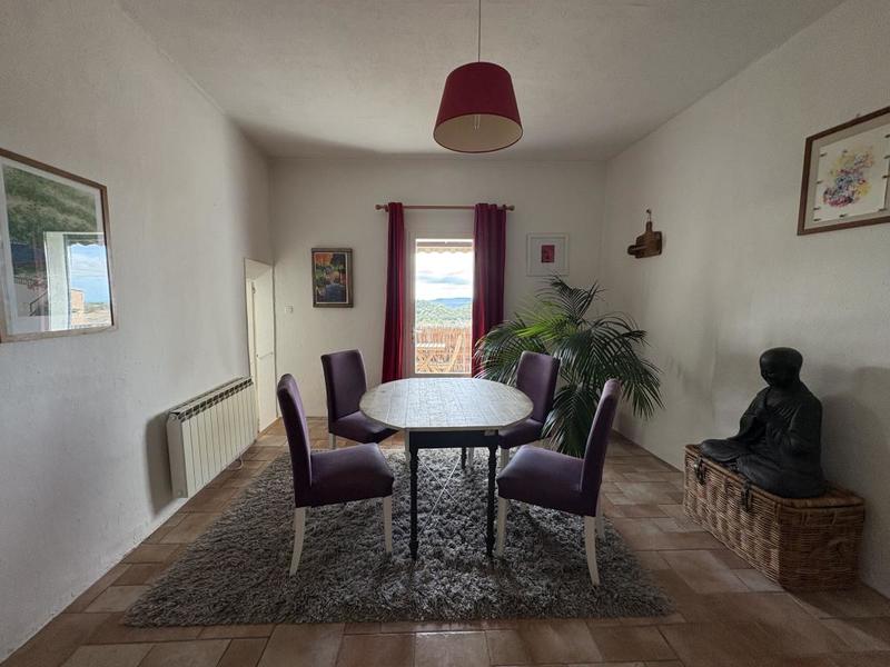 Maison - 94 m² - 5 pièces