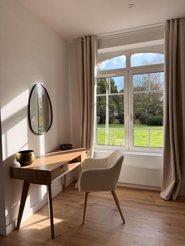 Maison de maîtres - 241 m² - 8 pièces