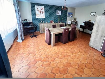 Maison - 142 m² - 6 pièces