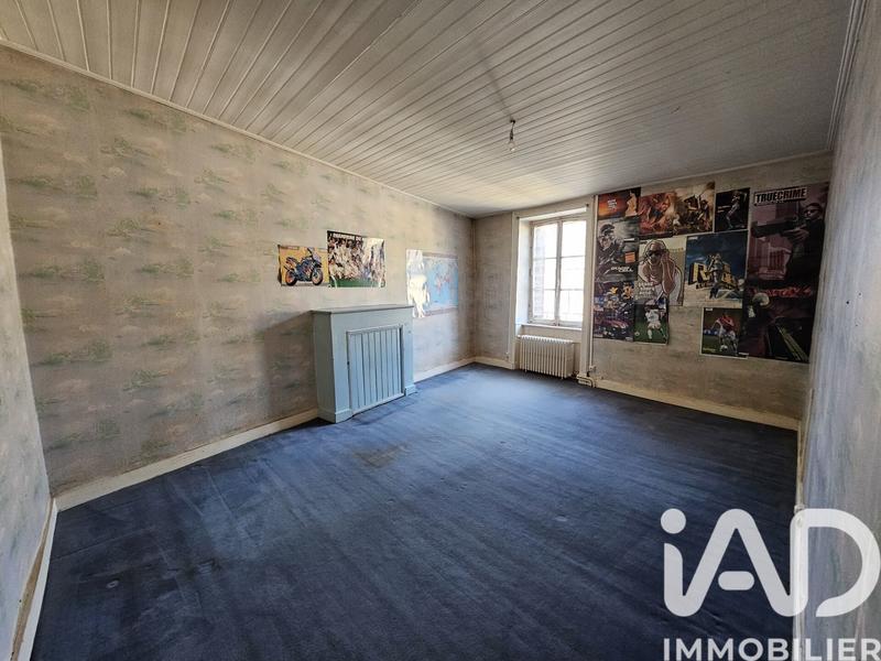 Maison - 220 m² - 10 pièces