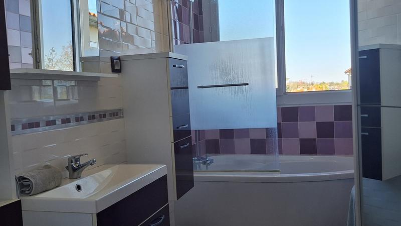 Appartement - 84 m² - 4 pièces