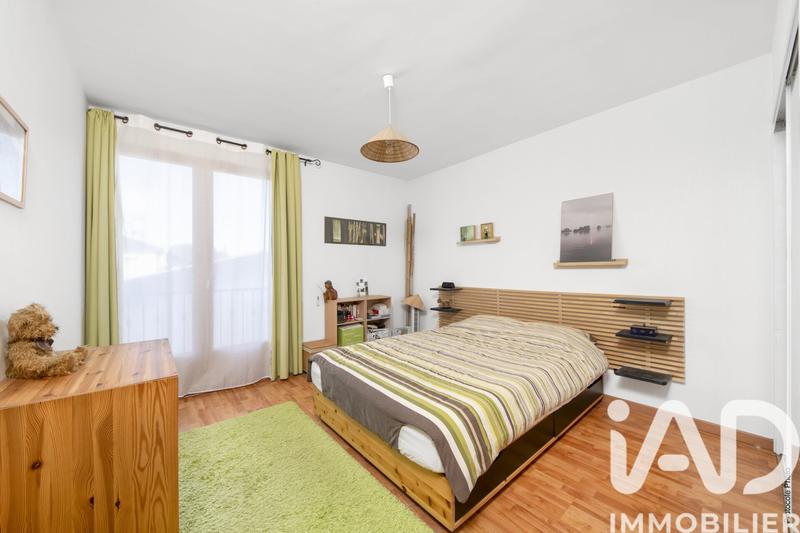 Maison - 201 m² - 6 pièces