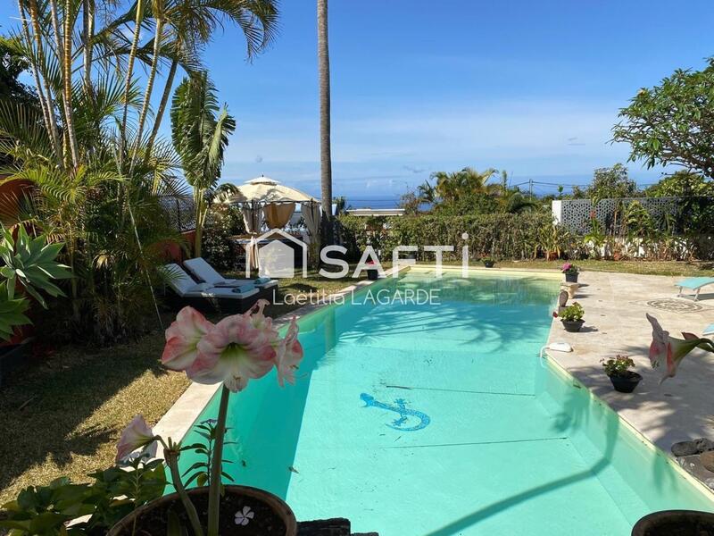 Villa - 209 m² - 5 pièces