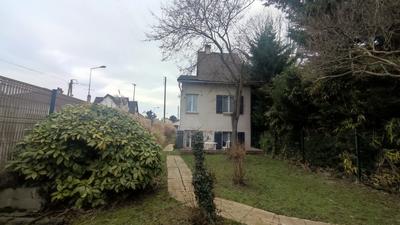 Maison - 104 m² - 5 pièces