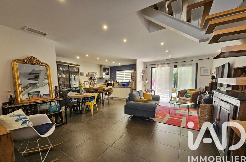 Maison - 109 m² - 4 pièces