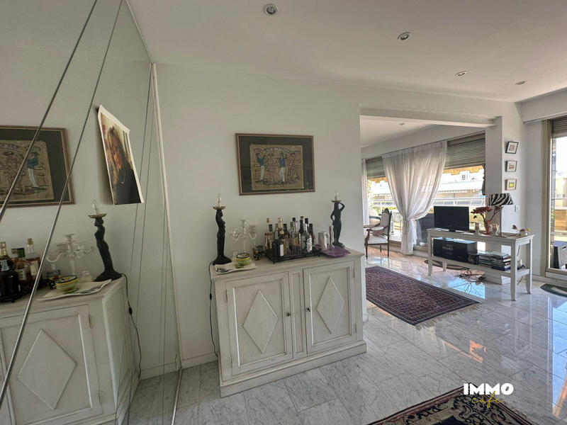 Appartement - 89 m² - 4 pièces