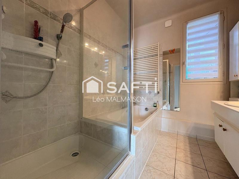 Appartement - 111 m² - 4 pièces