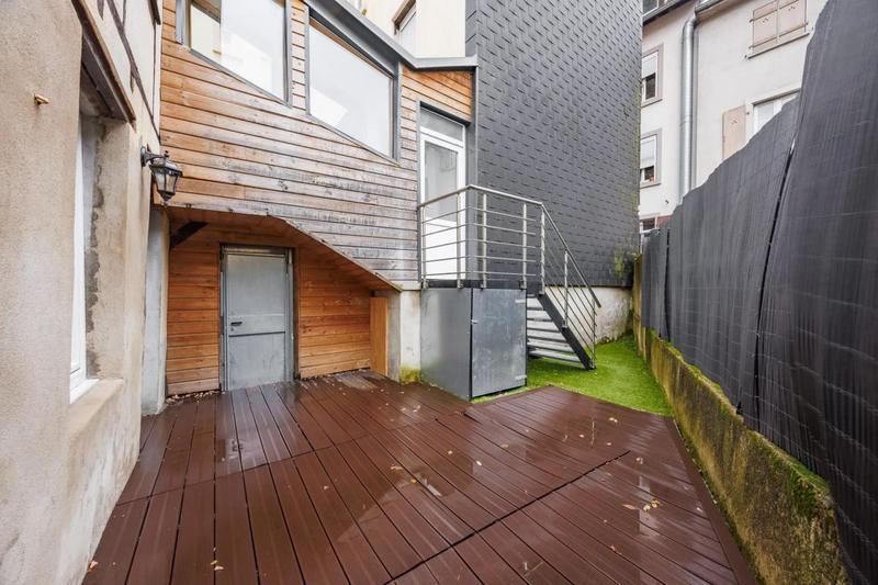 Appartement - 90 m² - 4 pièces