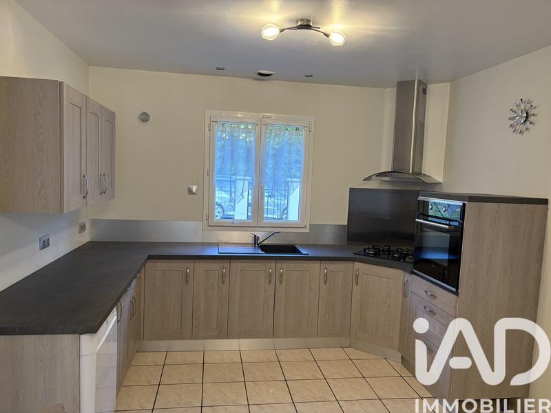 Maison - 88 m² - 4 pièces