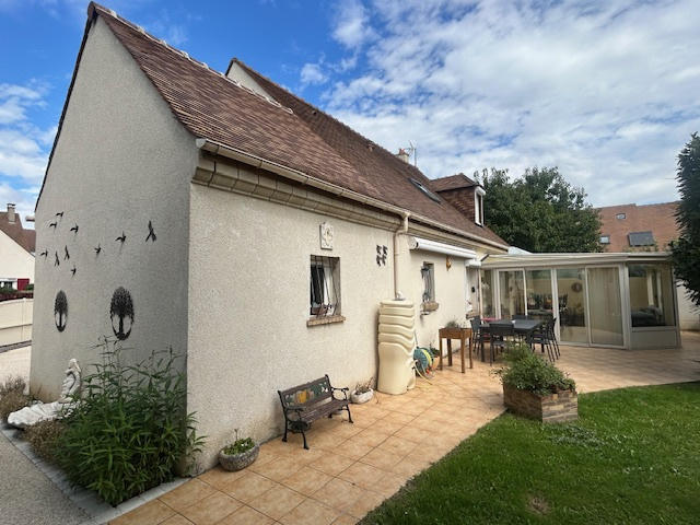 Maison - 146 m² - 6 pièces