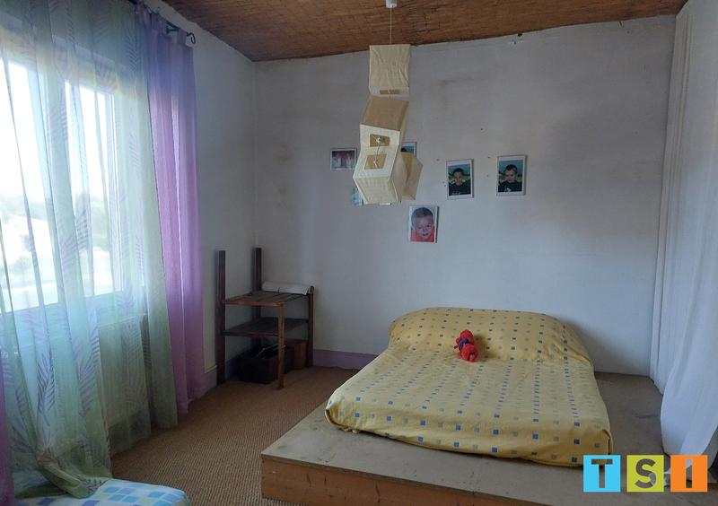 Maison - 210 m² - 6 pièces