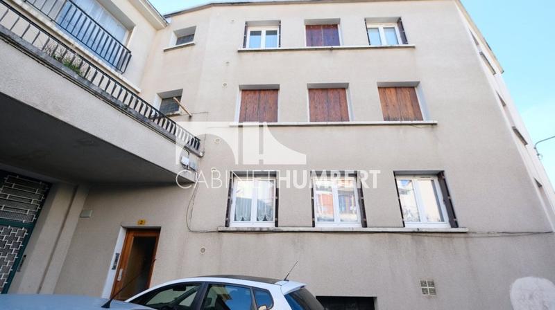 Immeuble - 174 m² - 9 pièces