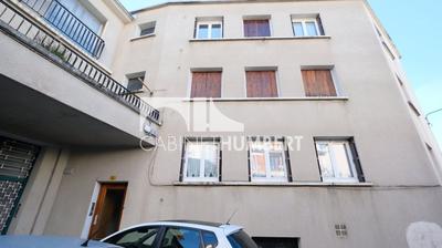 Immeuble - 174 m² - 9 pièces