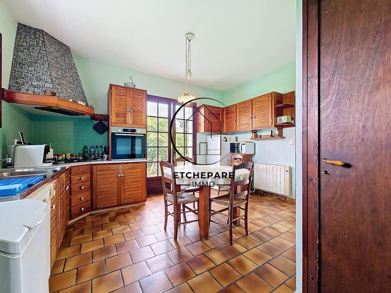 Maison - 167 m² - 6 pièces