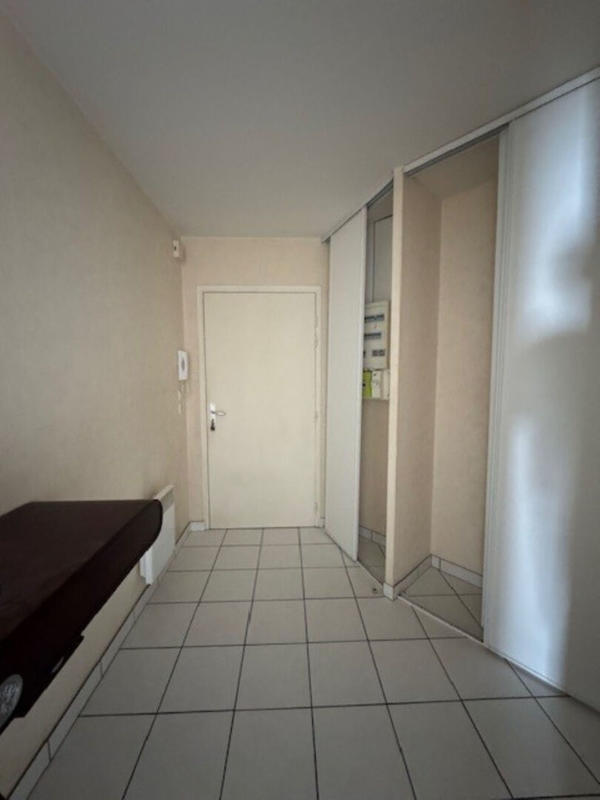 Appartement - 99 m² - 5 pièces