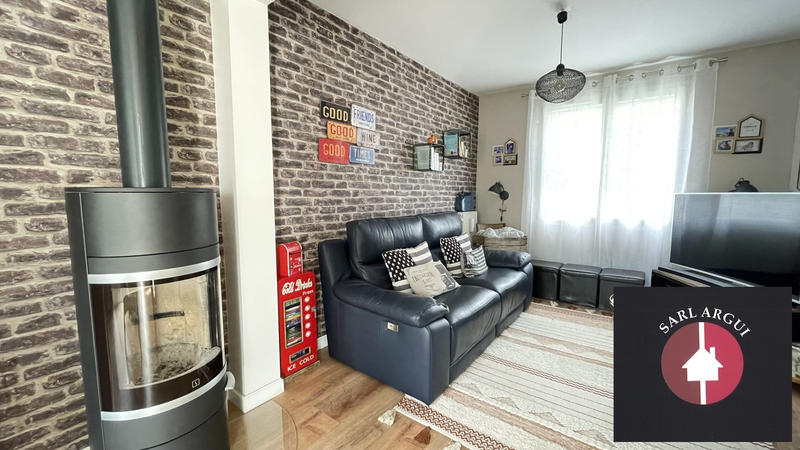 Maison - 111 m² - 6 pièces