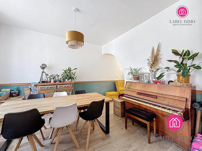 Maison - 110 m² - 5 pièces