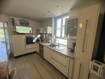 Maison - 148 m² - 7 pièces