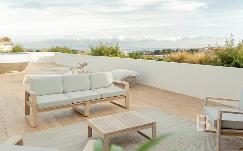 Appartement - 95 m² - 4 pièces