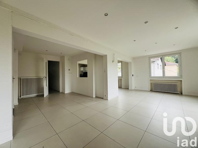 Maison - 253 m² - 8 pièces