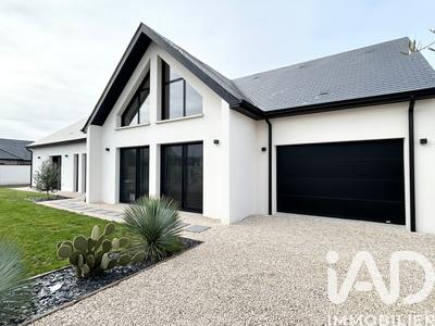 Maison - 187 m² - 9 pièces