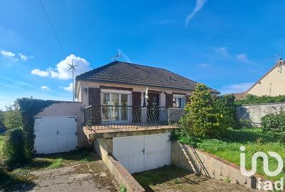 Maison - 90 m² - 4 pièces