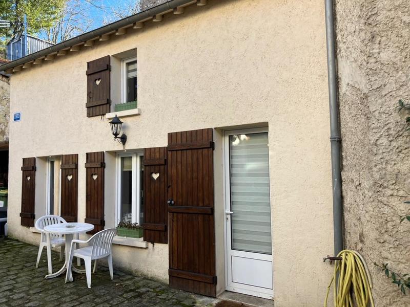 Maison - 194 m² - 8 pièces