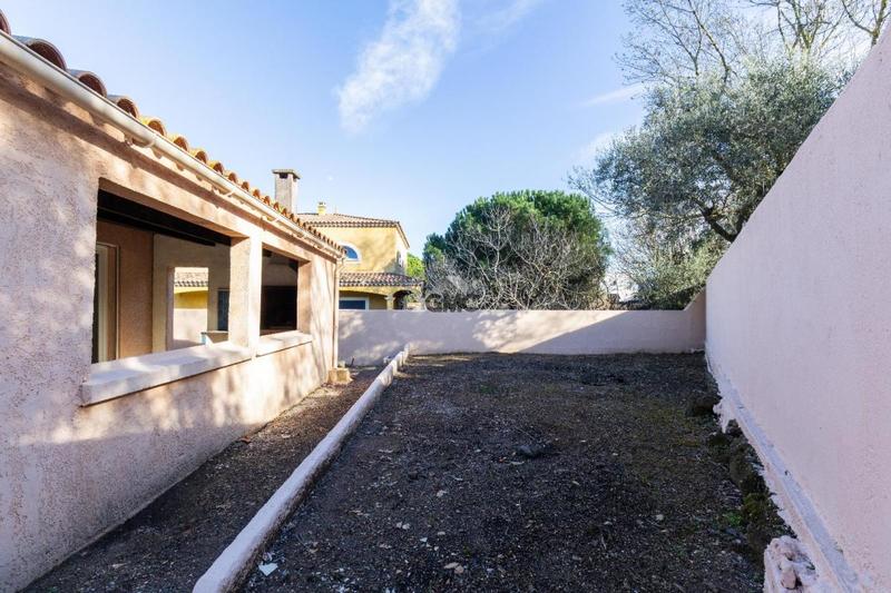 Villa - 96 m² - 4 pièces
