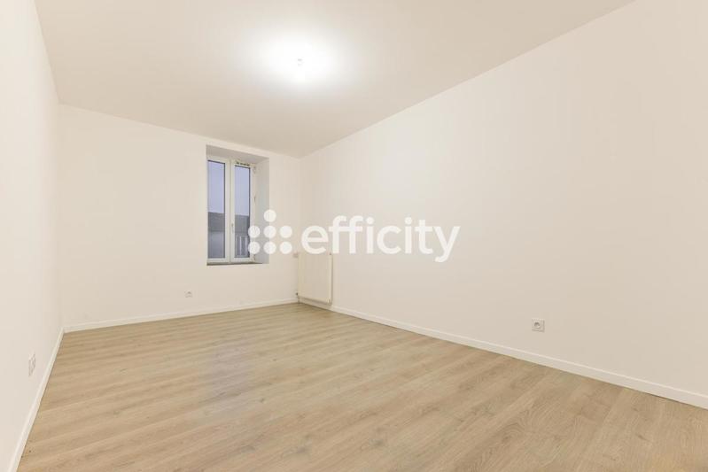 Maison - 117 m² - 6 pièces